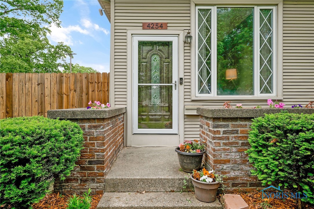 4254 Grantley Road, Toledo, Ohio image 4
