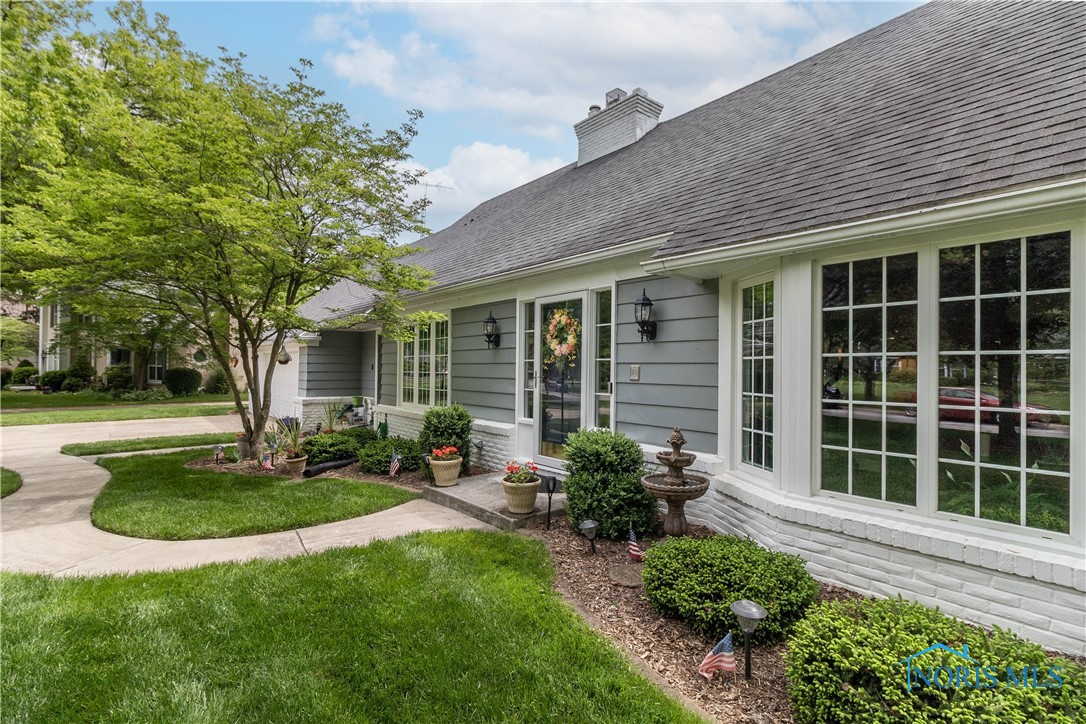 5616 Bent Oak Road, Sylvania, Ohio image 4