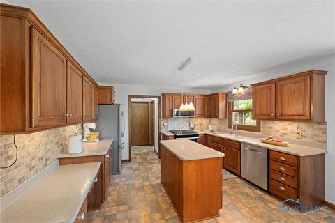 Tiny photo for 1310 Muirfield Drive, Findlay, OH 45840 (MLS # 6136894)