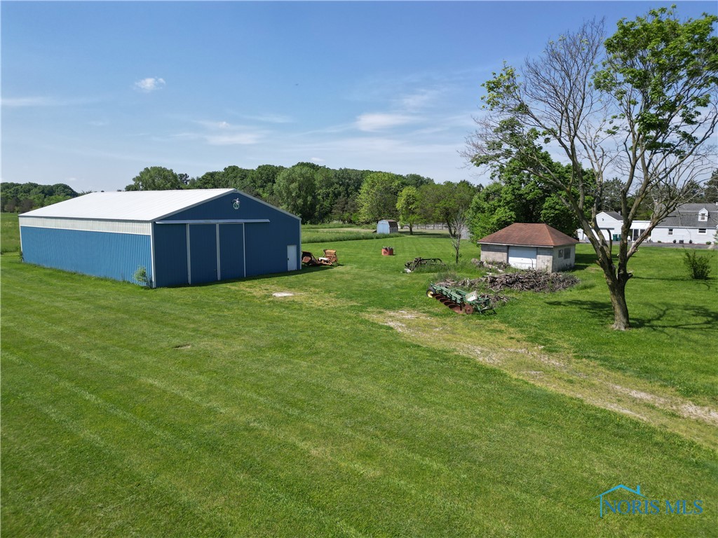 Photo 6 of 13 of 4940 Curtice Road house