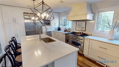 Tiny photo for 2609 Gradwohl Road, Toledo, OH 43617 (MLS # 6136526)