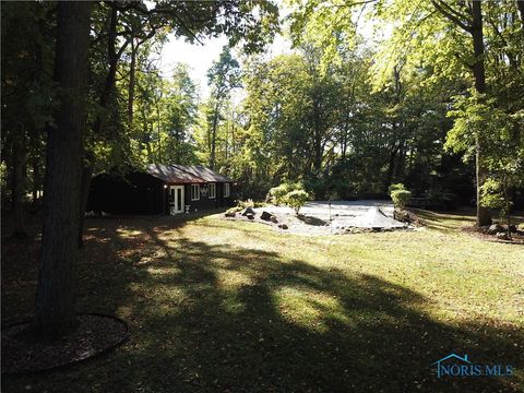 Tiny photo for 2609 Gradwohl Road, Toledo, OH 43617 (MLS # 6136526)