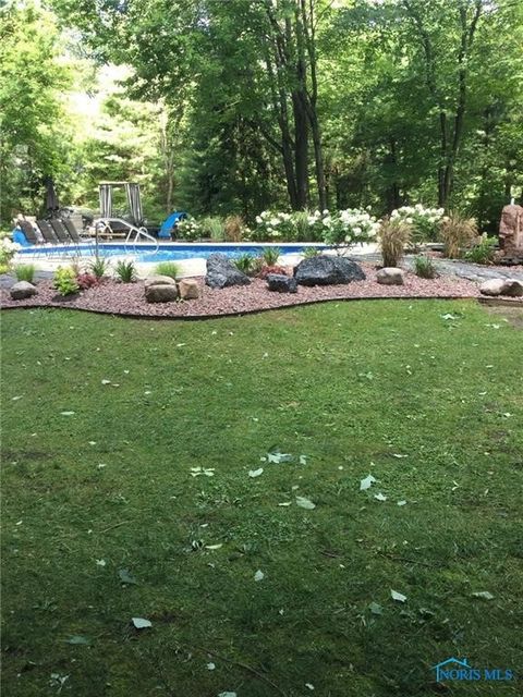 Tiny photo for 2609 Gradwohl Road, Toledo, OH 43617 (MLS # 6136526)
