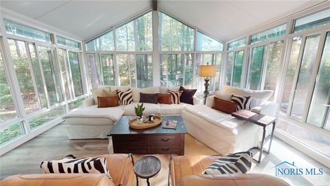 Tiny photo for 2609 Gradwohl Road, Toledo, OH 43617 (MLS # 6136526)