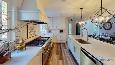 Tiny photo for 2609 Gradwohl Road, Toledo, OH 43617 (MLS # 6136526)