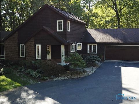 Tiny photo for 2609 Gradwohl Road, Toledo, OH 43617 (MLS # 6136526)