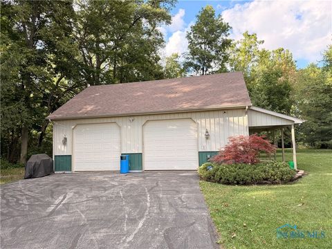 Tiny photo for 19383 Courtland Avenue, Elmore, OH 43616 (MLS # 6136490)