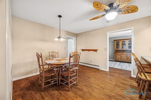 Tiny photo for 19383 Courtland Avenue, Elmore, OH 43616 (MLS # 6136490)