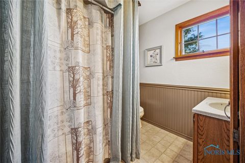 Tiny photo for 19383 Courtland Avenue, Elmore, OH 43616 (MLS # 6136490)