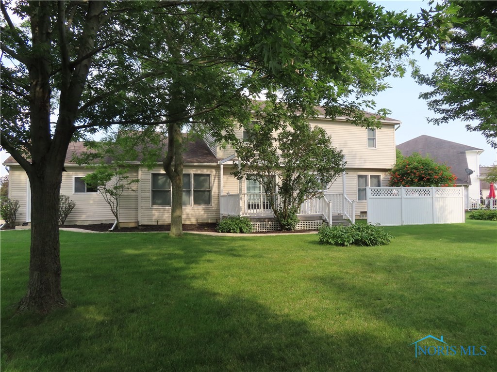 1813 Kenton Trail