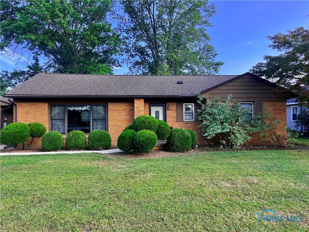 2350 E Sand Road, Port Clinton, Ohio image 2