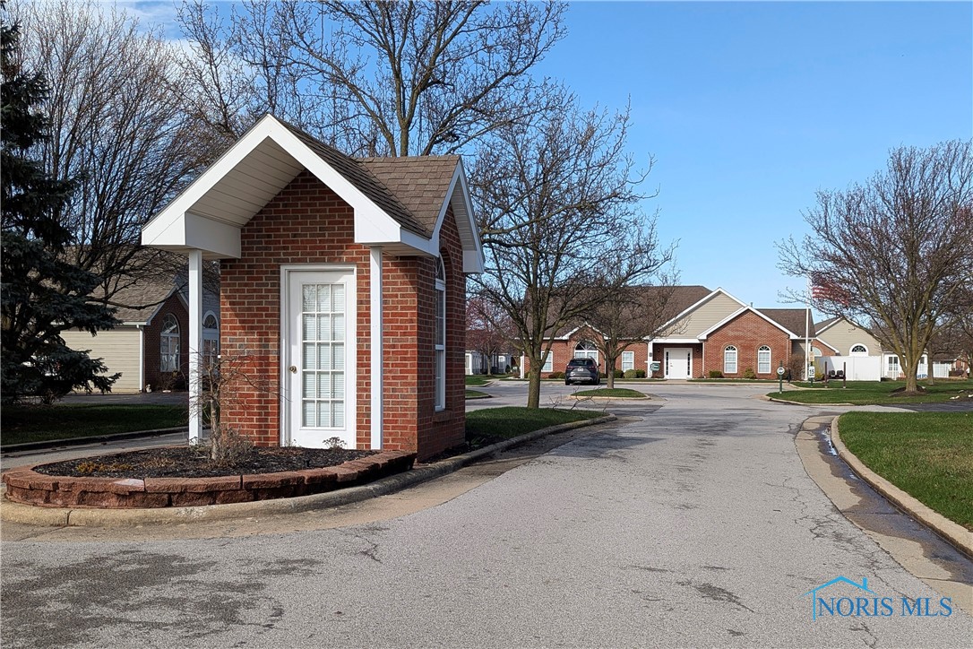 7754 Greenville Crossing #10-775, Waterville, Ohio image 13