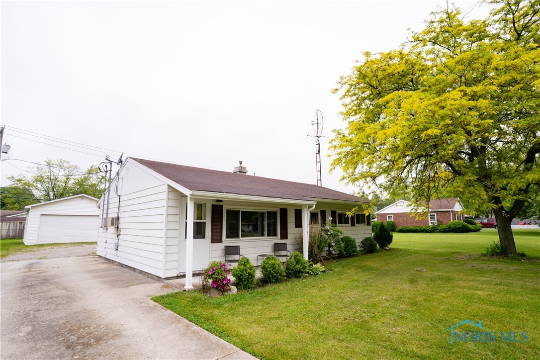 1618 S Clinton Street, Defiance, Ohio image 1