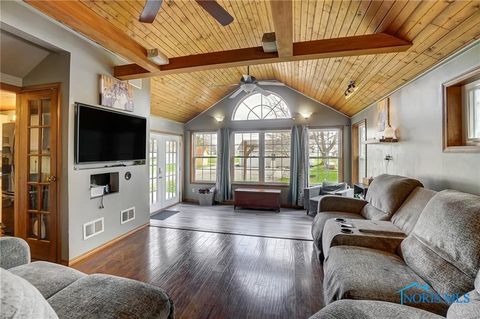 Tiny photo for 406 N Main Street, Continental, OH 45831 (MLS # 6137000)