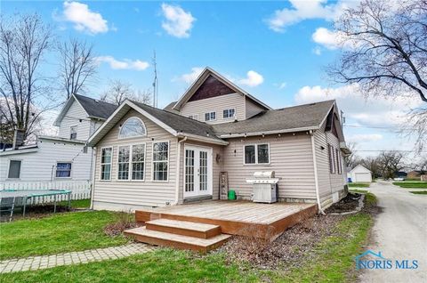 Tiny photo for 406 N Main Street, Continental, OH 45831 (MLS # 6137000)