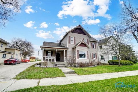 Tiny photo for 406 N Main Street, Continental, OH 45831 (MLS # 6137000)