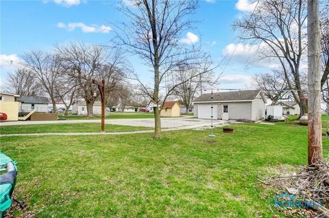Tiny photo for 406 N Main Street, Continental, OH 45831 (MLS # 6137000)