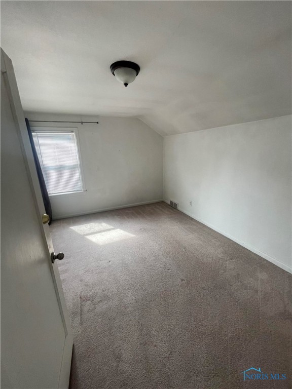 1013 Searles Road, Toledo, Ohio image 12