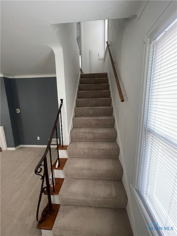 1013 Searles Road, Toledo, Ohio image 8