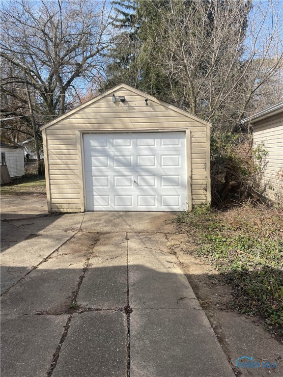1013 Searles Road, Toledo, Ohio image 14