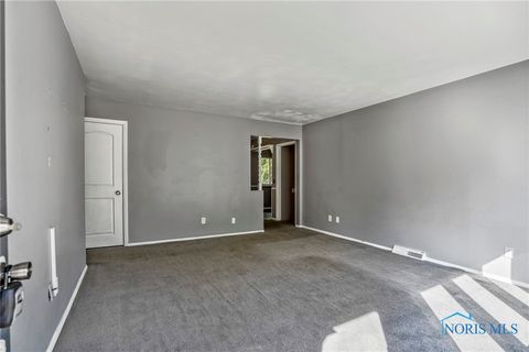 Tiny photo for 104 Chorus Lane, Toledo, OH 43615 (MLS # 6136769)