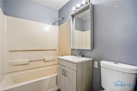 Tiny photo for 104 Chorus Lane, Toledo, OH 43615 (MLS # 6136769)