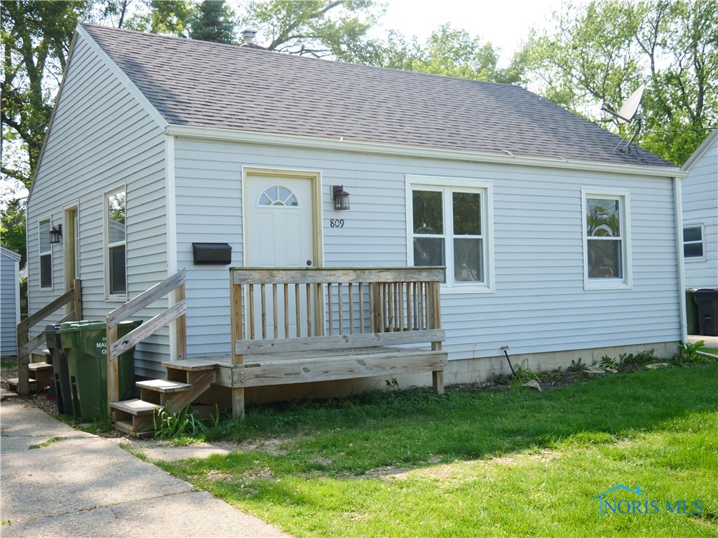 809 Wall Street, Maumee, Ohio image 2