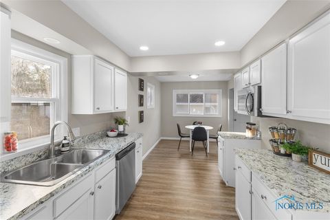 Tiny photo for 307 California Boulevard, Toledo, OH 43612 (MLS # 6136765)