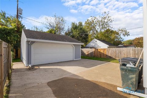 Tiny photo for 307 California Boulevard, Toledo, OH 43612 (MLS # 6136765)