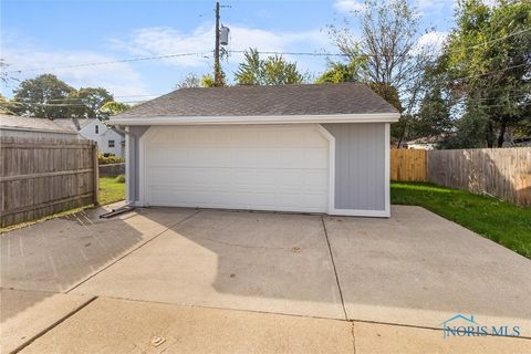 Tiny photo for 307 California Boulevard, Toledo, OH 43612 (MLS # 6136765)