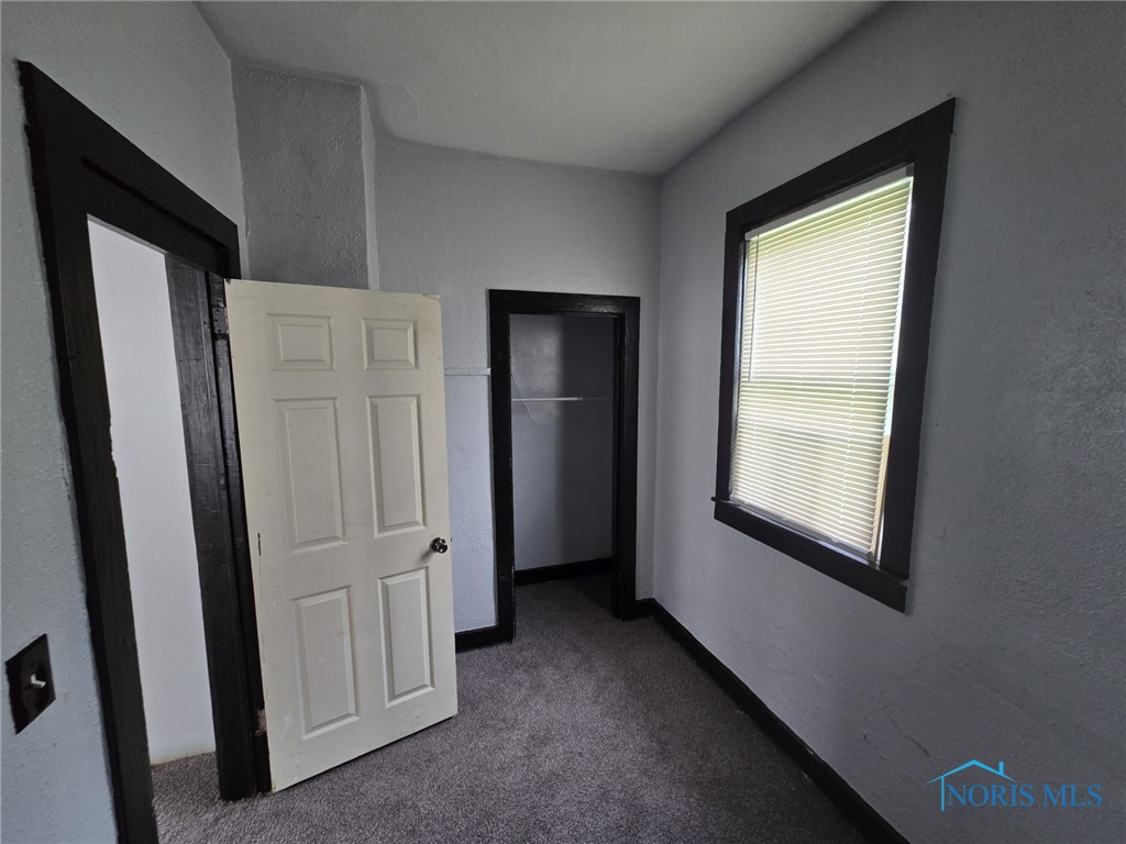 1133 Sherman Street, Toledo, Ohio image 8