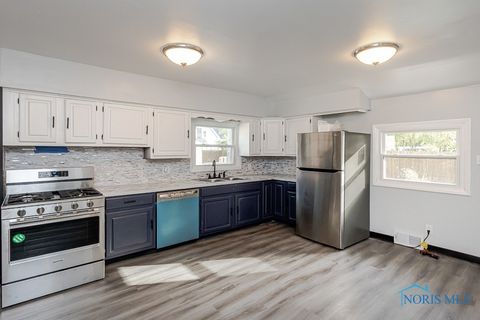 Tiny photo for 1264 Fernwood Avenue, Toledo, OH 43607 (MLS # 6136757)