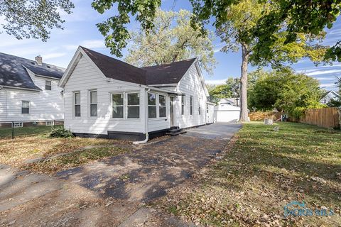 Photo of 1264 Fernwood Avenue, Toledo, OH 43607 (MLS # 6136757)