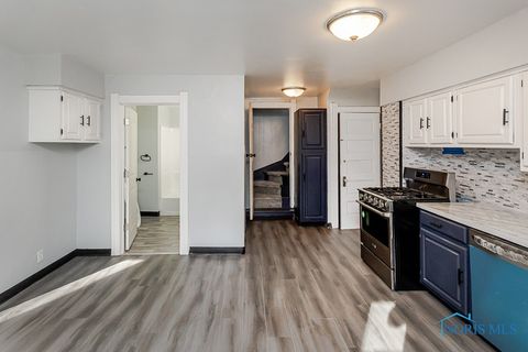 Tiny photo for 1264 Fernwood Avenue, Toledo, OH 43607 (MLS # 6136757)