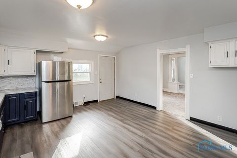 Tiny photo for 1264 Fernwood Avenue, Toledo, OH 43607 (MLS # 6136757)