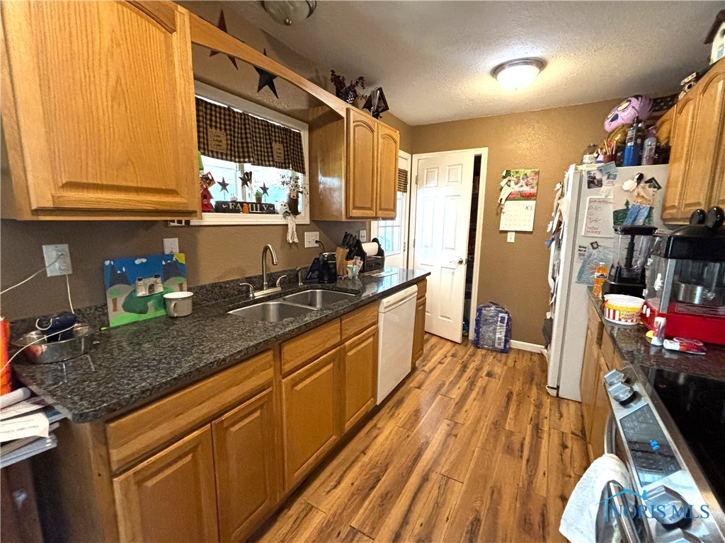 2953 Edgebrook Drive
