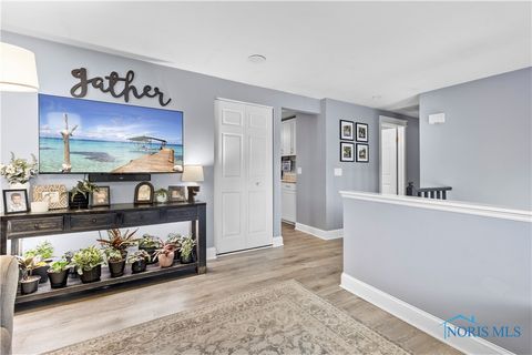Tiny photo for 5808 Pheasant Hollow Drive, Toledo, OH 43615 (MLS # 6136381)