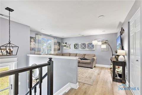 Tiny photo for 5808 Pheasant Hollow Drive, Toledo, OH 43615 (MLS # 6136381)
