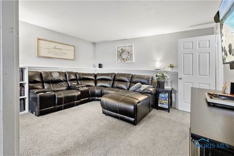 Tiny photo for 5808 Pheasant Hollow Drive, Toledo, OH 43615 (MLS # 6136381)