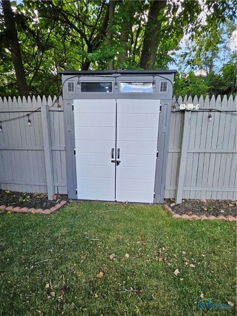 Tiny photo for 5808 Pheasant Hollow Drive, Toledo, OH 43615 (MLS # 6136381)