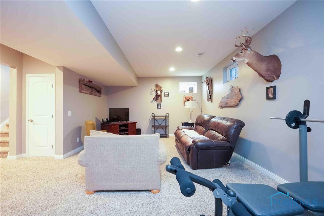 8400 Ash Ridge Lane, Findlay, Ohio image 29