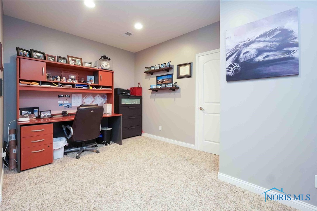 8400 Ash Ridge Lane, Findlay, Ohio image 31