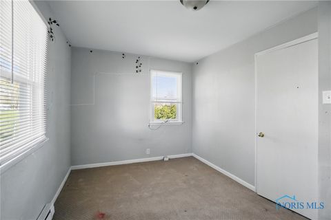 Tiny photo for 402 S Fifth Street, Continental, OH 45831 (MLS # 6136823)