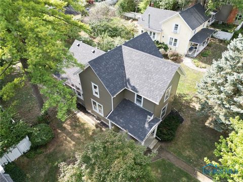 Tiny photo for 338 E 2nd Street, Perrysburg, OH 43551 (MLS # 6136072)