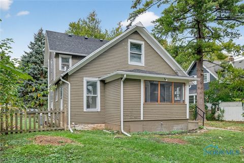Tiny photo for 338 E 2nd Street, Perrysburg, OH 43551 (MLS # 6136072)