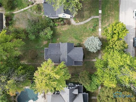 Tiny photo for 338 E 2nd Street, Perrysburg, OH 43551 (MLS # 6136072)