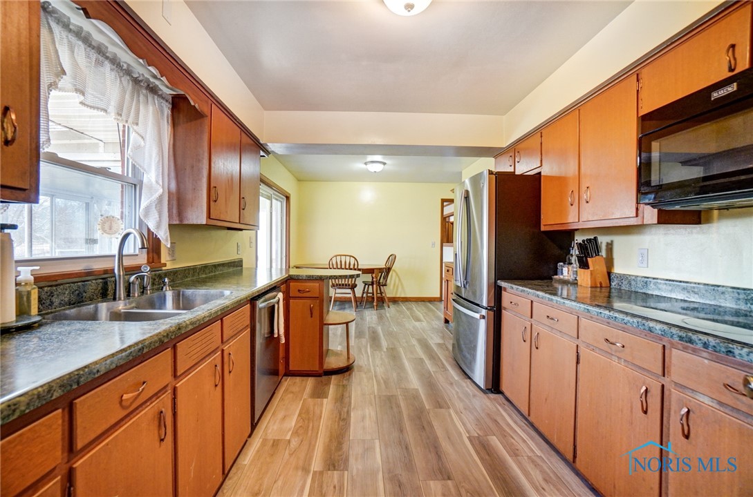2534 Blanchard Avenue, Findlay, Ohio image 13