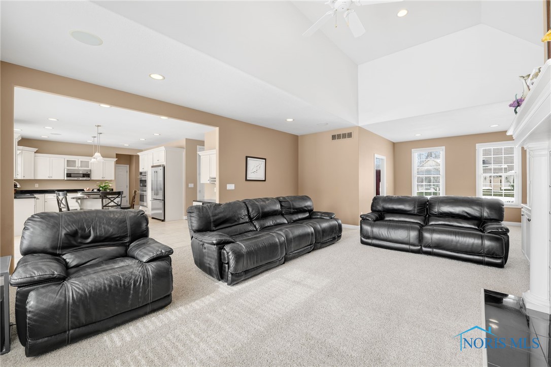 7709 Old Sycamore Ln Ln, Sylvania, Ohio image 15