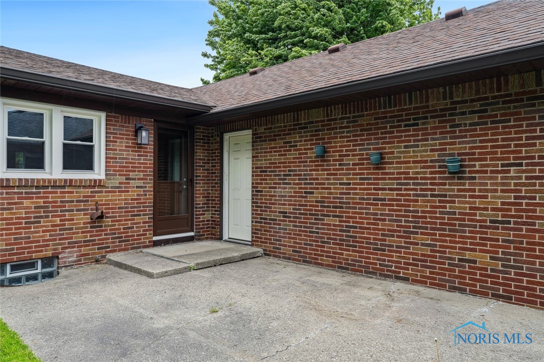 2730 Eastvale Avenue, Oregon, Ohio image 37