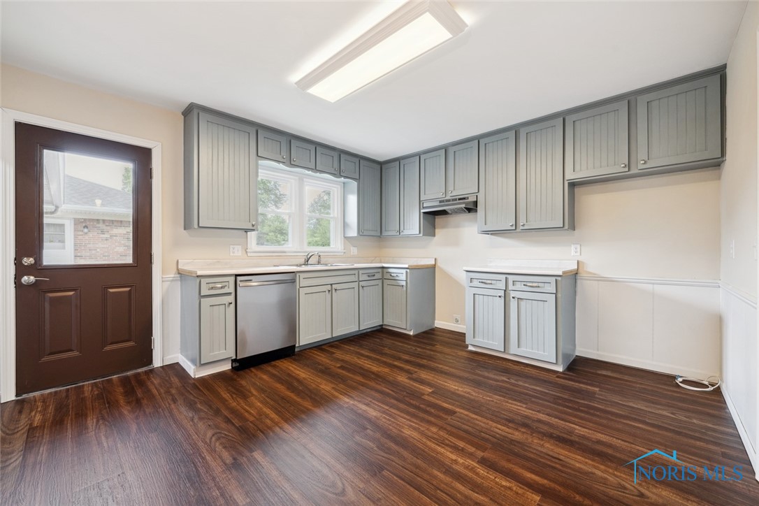 2730 Eastvale Avenue, Oregon, Ohio image 15